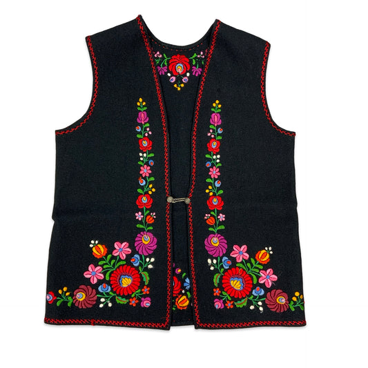 Vintage Black Waistcoat with Floral Embroidery 14