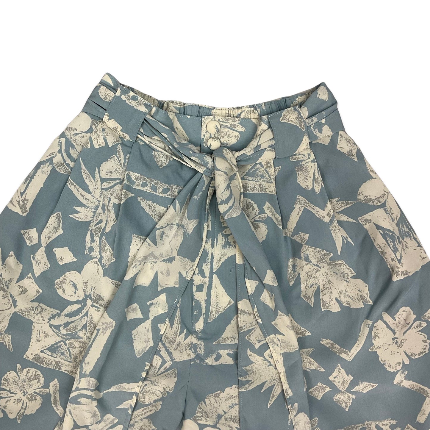 Vintage Blue & White Floral Shorts 4 6 8