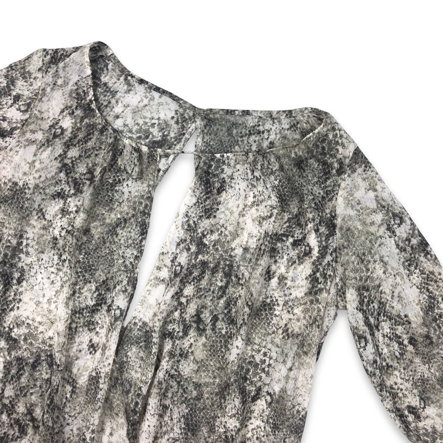 Vintage Y2K Long Sleeve Sheer Blouse 16