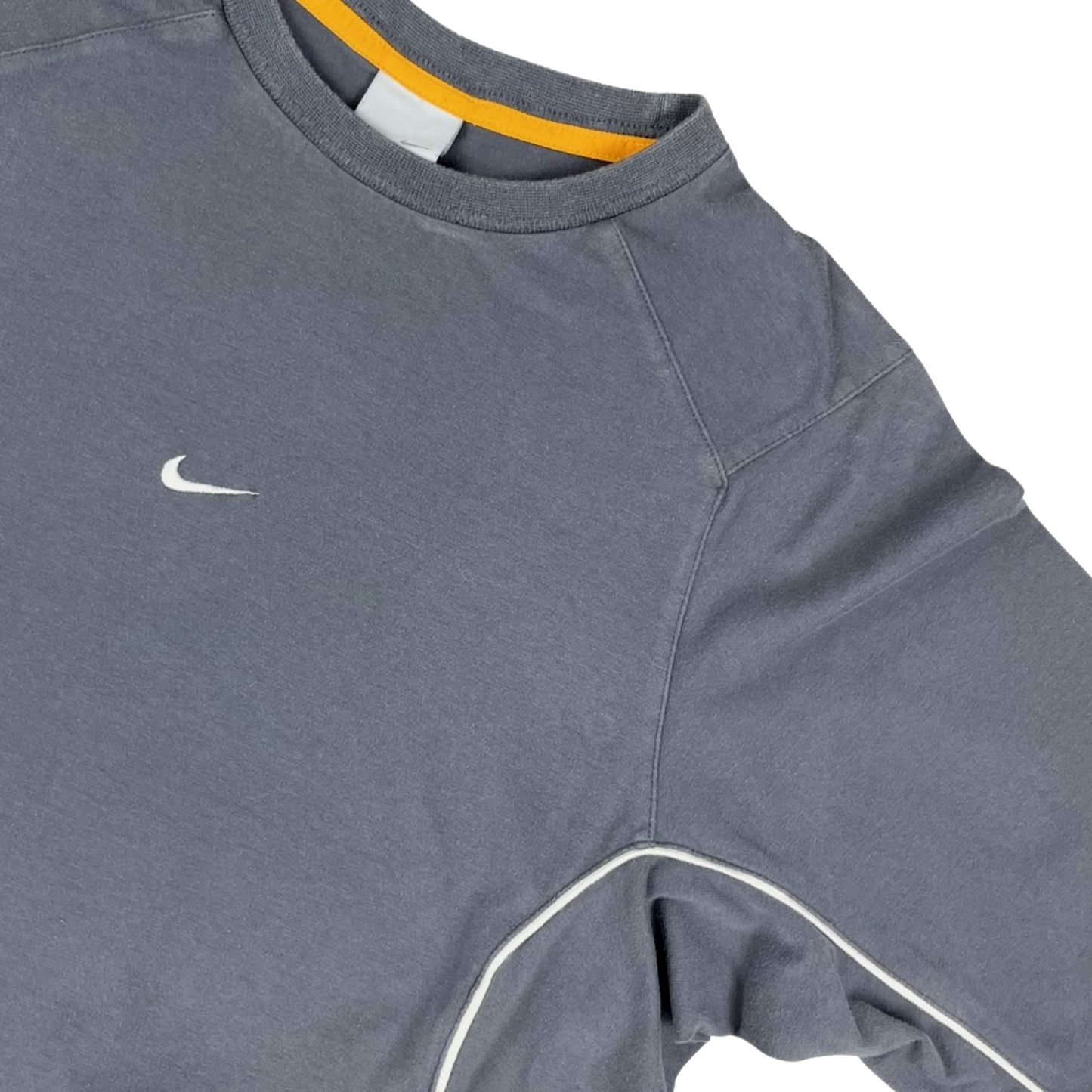 Vintage Y2K Nike Grey Tee XL
