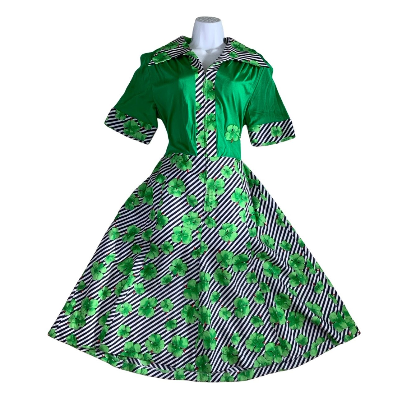 Vintage 70s 'Ein Fink Modell' Green Floral Aline Dress 12 14 16