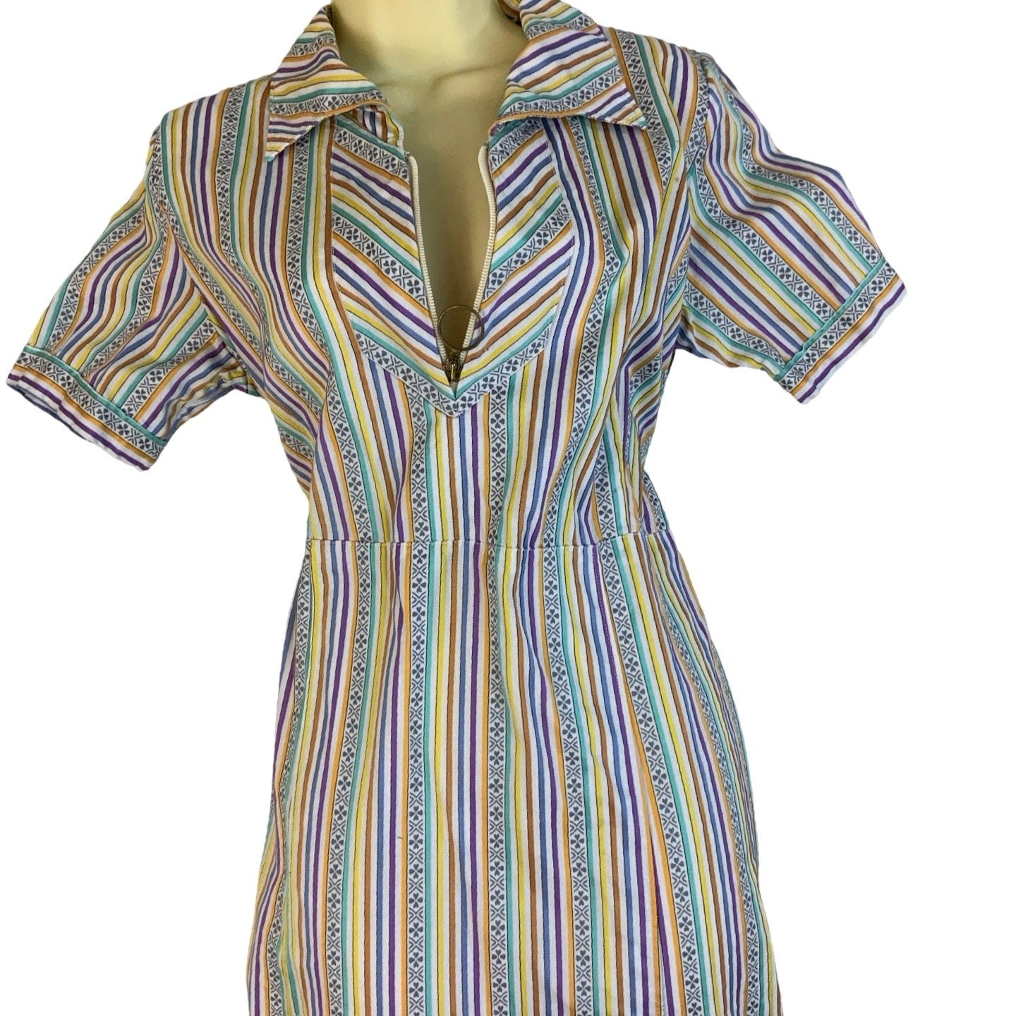 Vintage 60s Style Multicolour Stripe Collar Shift Midi Dress