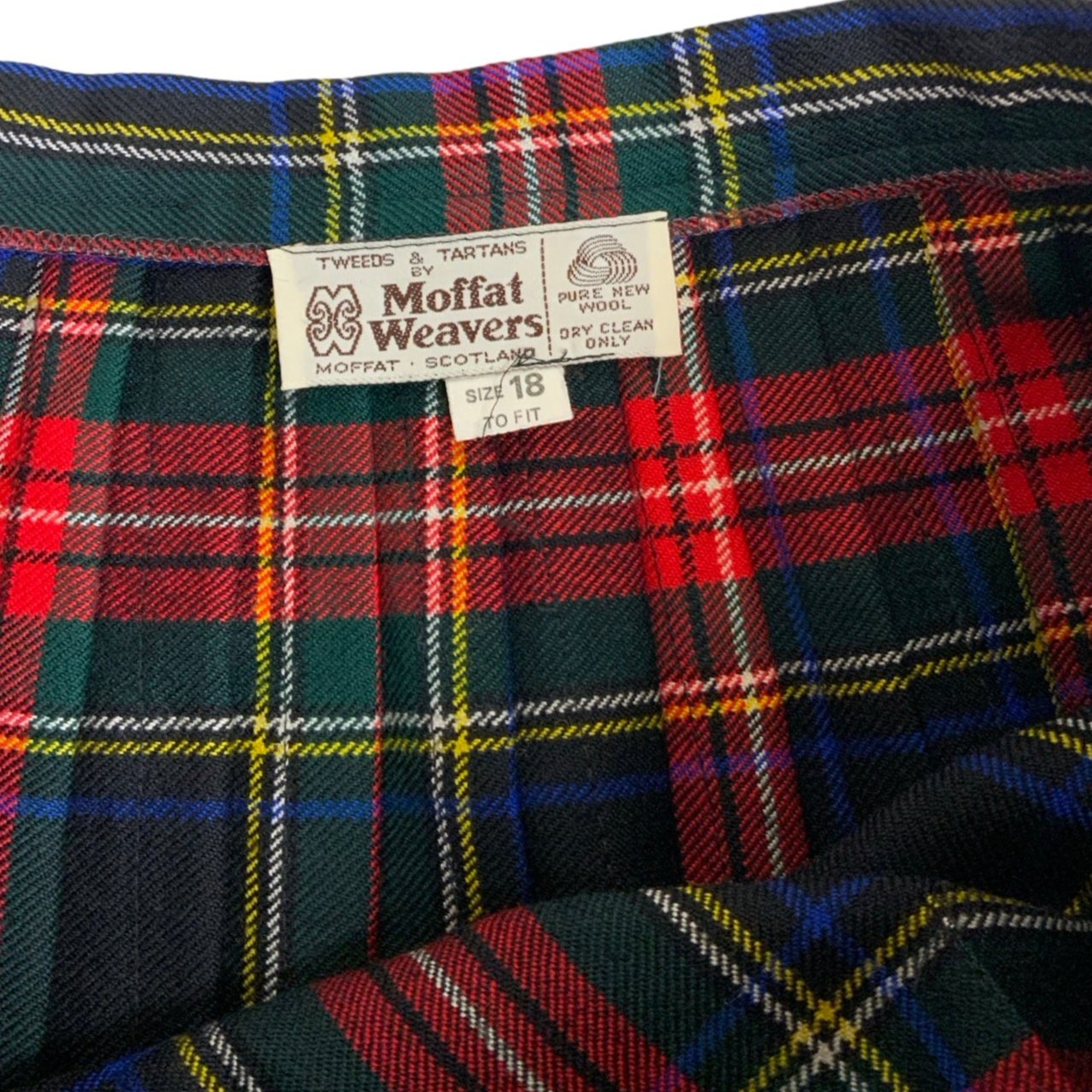 Vintage 'Moffat Weavers' Tweeds & Tartans Scotland Traditional Tartan Kilt S 12