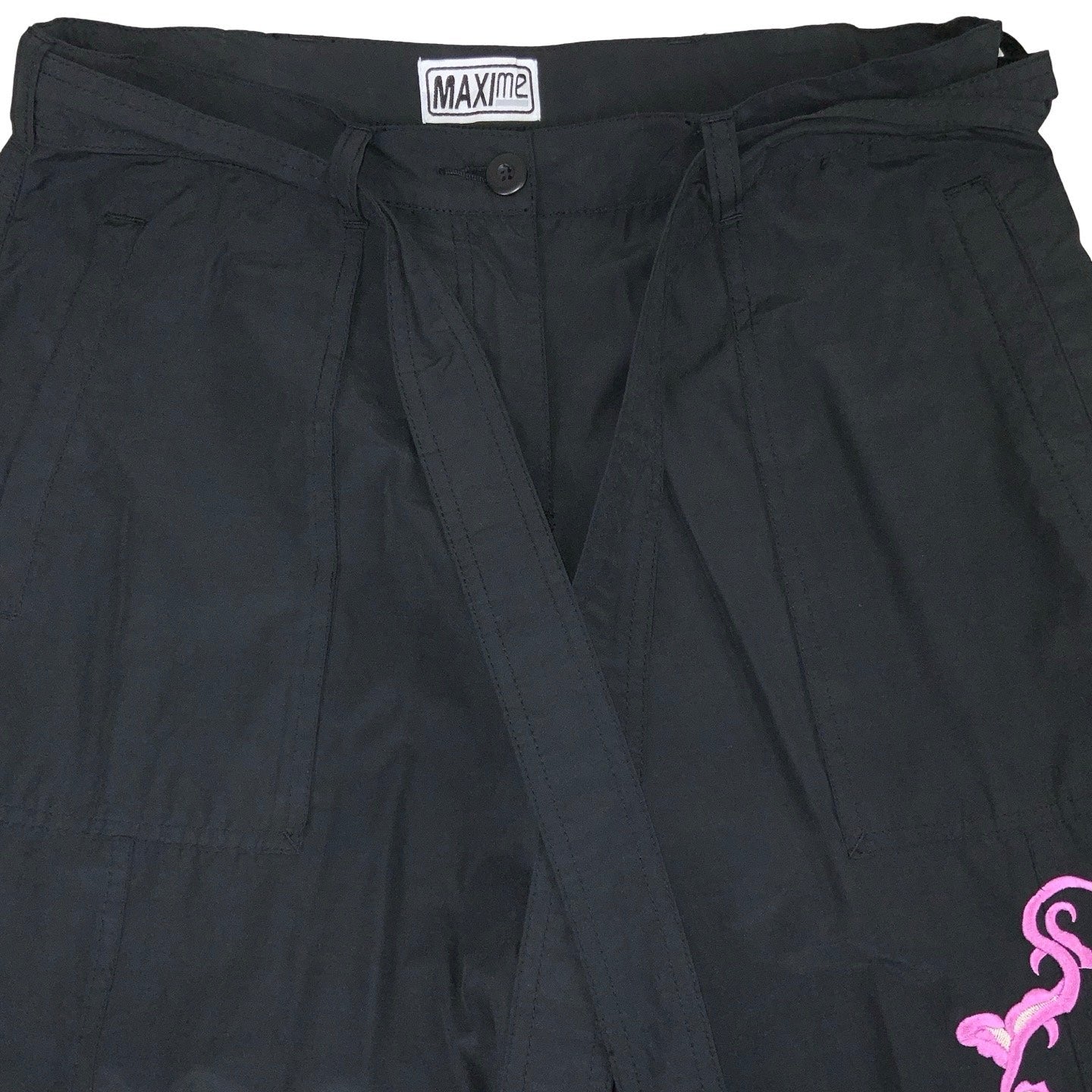 Vintage Y2K 90s Maxi Me Black Japanese Embroidered Cargo Joggers 36W 30L