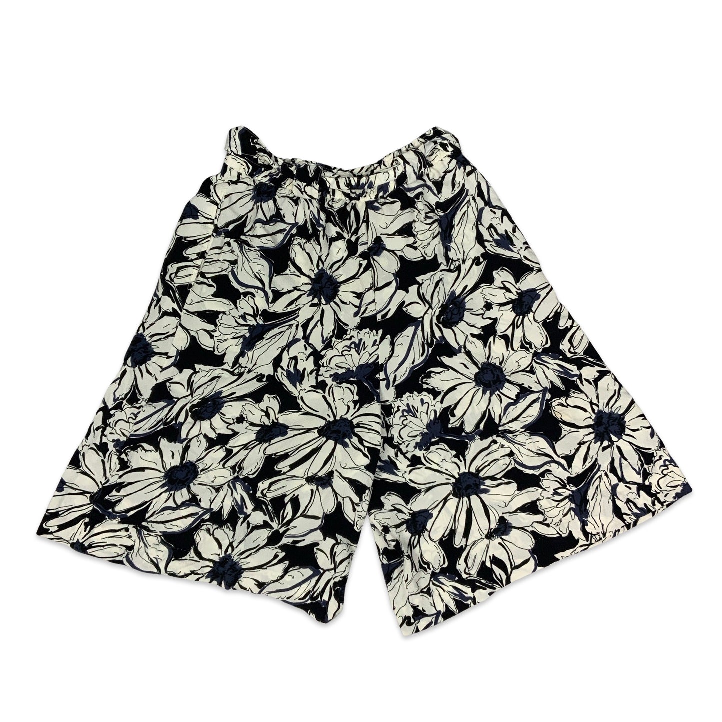 Vintage Navy & White Floral Print Shorts 10