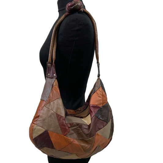 Vintage 90s 00s Y2K Red Brown Beige Leather Patchwork Crescent Hobo Slouchy Handbag