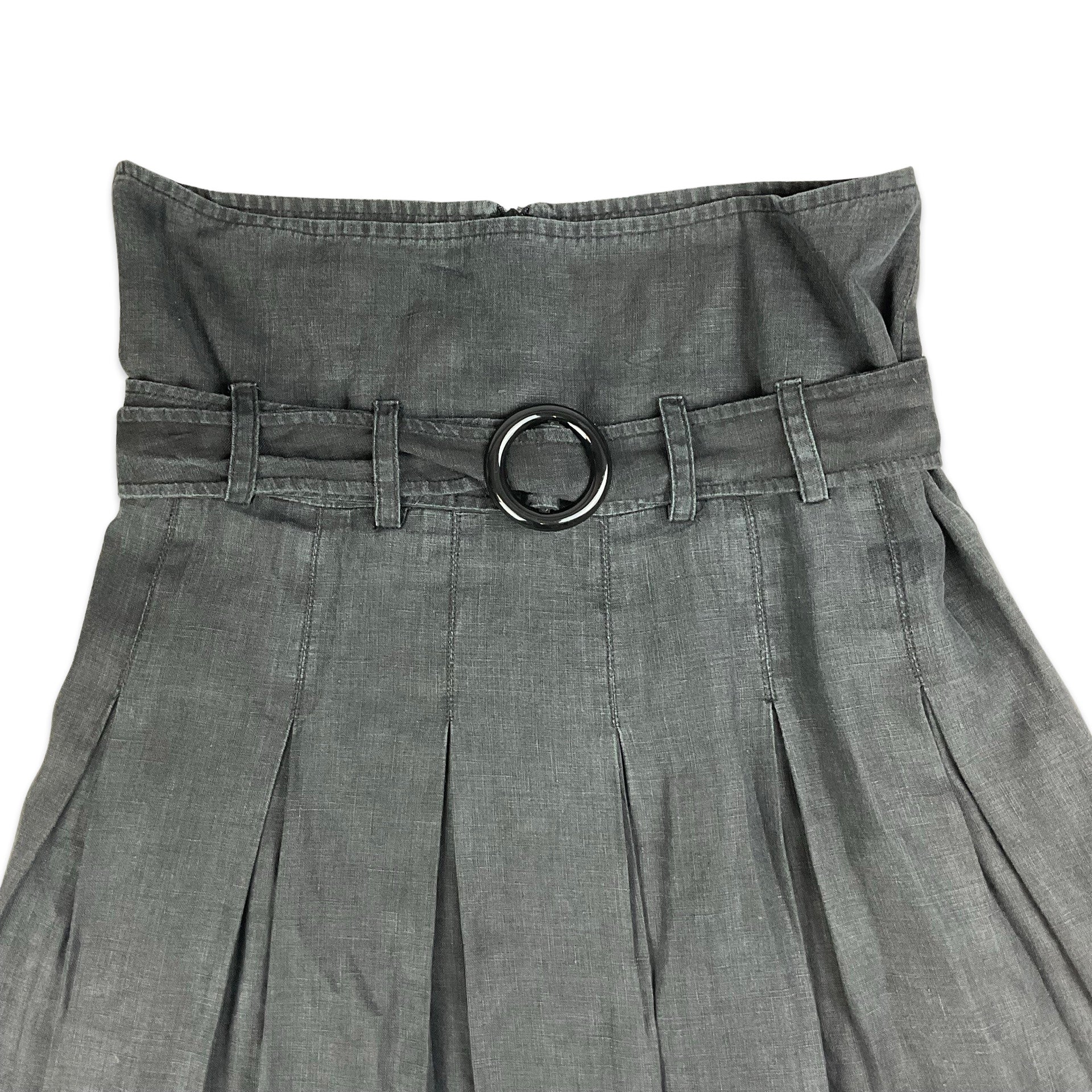 Long black vintage pleated skirt best sale