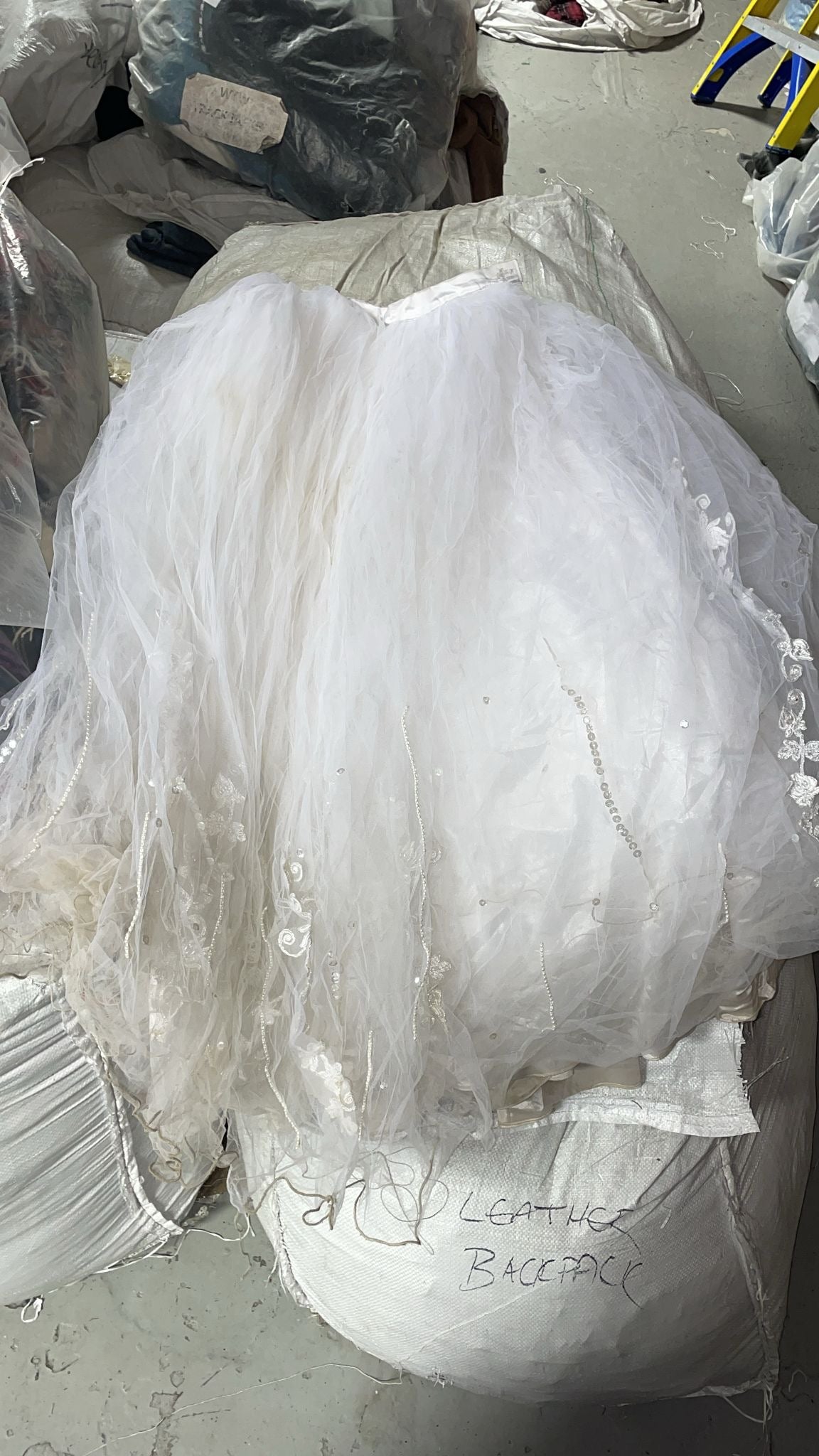 Wedding Dress 33kg / 66kg (Unopened Bale Wholesale)