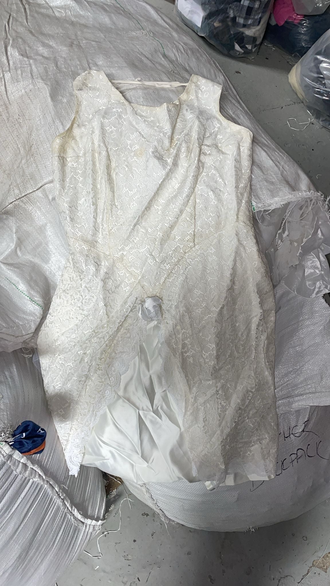 Wedding Dress 33kg / 66kg (Unopened Bale Wholesale)