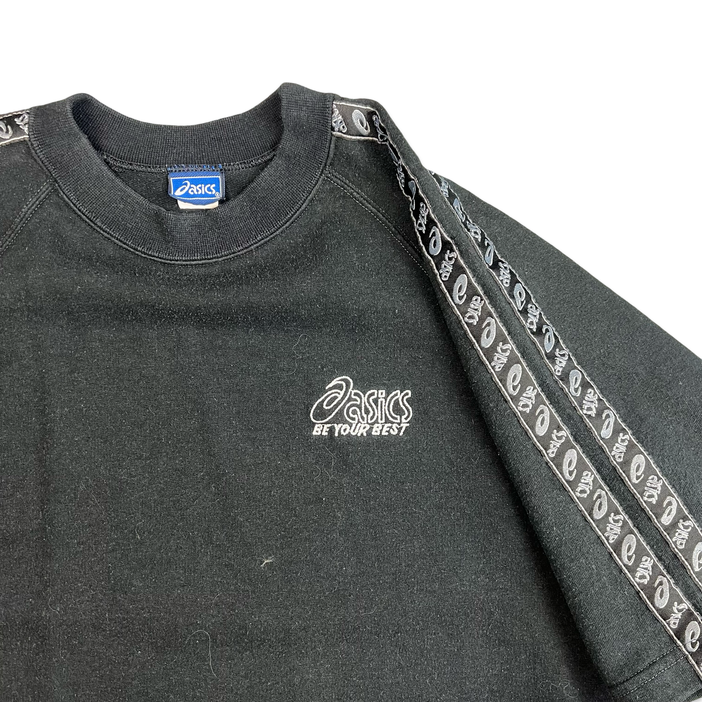 00's Asics Black Short Sleeved Sweatshirt L